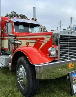 c5e462_1baef8a8a9974aef9099f62f0d9aef92mv2