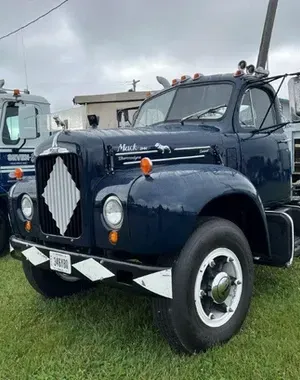 c5e462_4939bc0f5c114df2be7ec498c4750718mv2