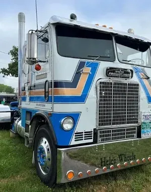 c5e462_fdabcfd6df284b92a2cf5567b13b7c4emv2