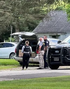 c5e462_70966dfe41d34061a4716f0b5ce536c8mv2