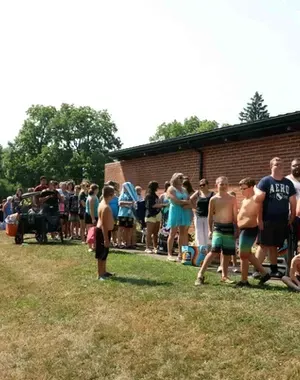 c5e462_131167bc281b421ea08693544aa59fc6mv2