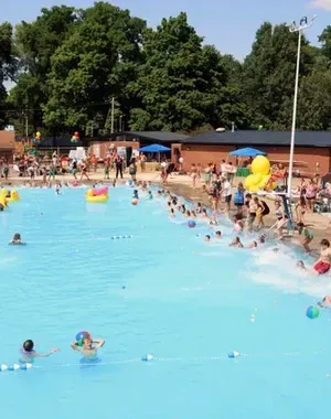 c5e462_2a990386e27546d7865ebcd9f42aaa7bmv2