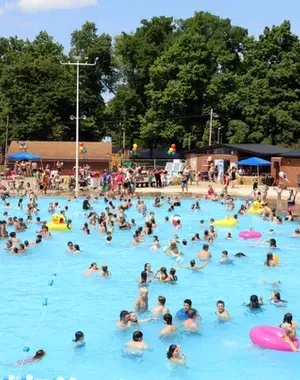 c5e462_4c4bd1cdeaf847789eba4b1cd89056d8mv2