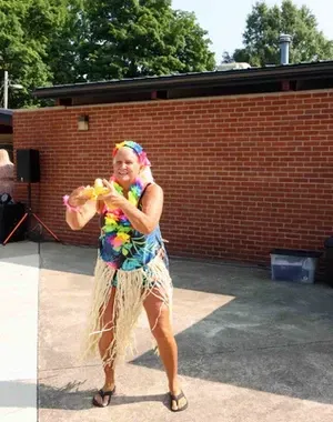 c5e462_57e78e8f60d241a78e2ba876543afff0mv2