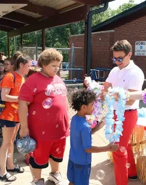 c5e462_6a41569bafb04ba7b261b5efd15cc7a4mv2