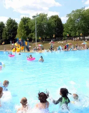 c5e462_6e38f0f67f4143eb8e85328f27f33e0bmv2