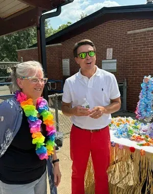 c5e462_7dbb17f5d89544f192a6659a61588a86mv2