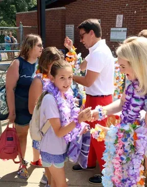 c5e462_86ce7fdf44234273a1433489944bc2f6mv2