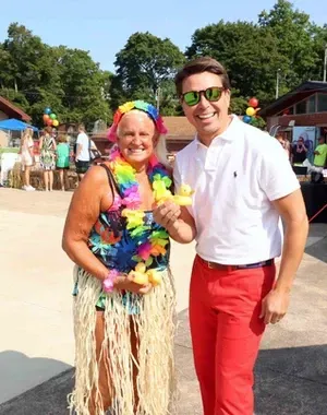 c5e462_a665762e5feb4401b23fa0a18b1b3979mv2