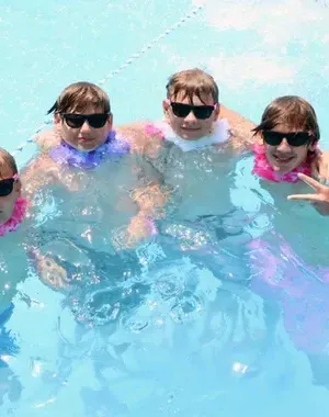 c5e462_a920a7f251bb43f8bca599b5d2ff88ddmv2