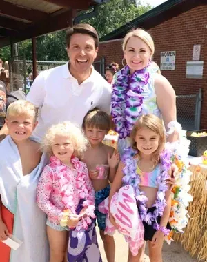 c5e462_b33f5e9ace5b4153bd4061a6048230abmv2