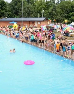 c5e462_bcb34ef278c7401aa61e04c013ee5e62mv2