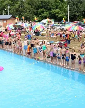 c5e462_ec33319f8f784a6aba25a790198ef38dmv2