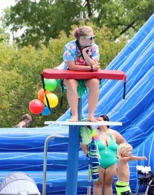 c5e462_fa377be0560c470eaaddcb7091da136amv2