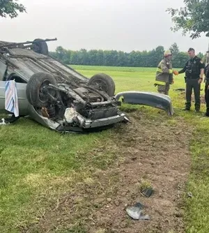 c5e462_557d950067c14f659b7502645e127c01mv2