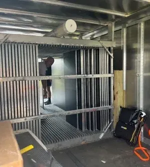 c5e462_6b8cc0c1c2404b8c822d4545de56095emv2