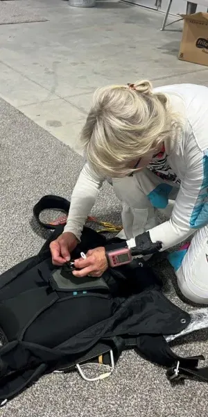 c5e462_cf270d6fa9f94dcb824a8b18f339455emv2