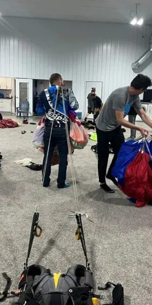 c5e462_eb98a695f4a74094960d899e66512e0dmv2