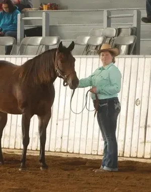 c5e462_38999296c6d747d6985f4262efaa4f1fmv2