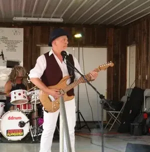 c5e462_d49a86f20b3049d49e66e632114fb767mv2