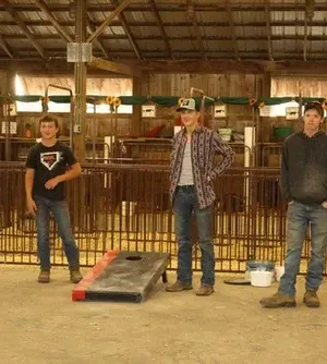 c5e462_1272d46ebfb64b1c95d25a64e7a530bemv2