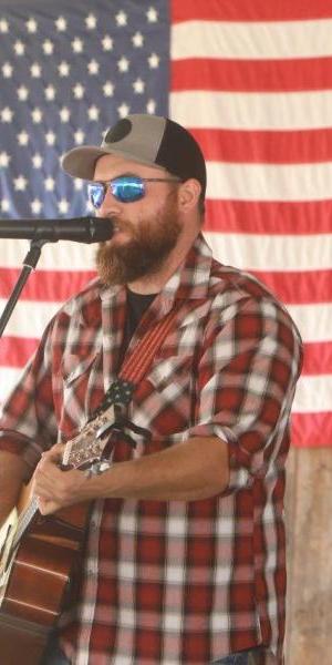 c5e462_52a41525ba904665a9fbeecc129cad90mv2