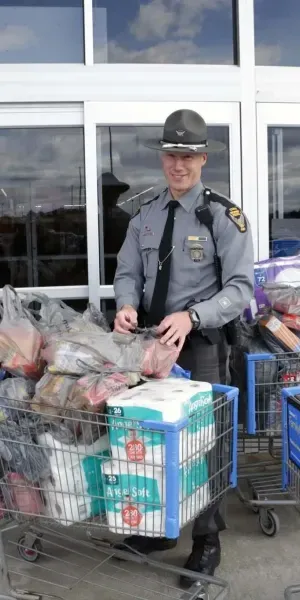 c5e462_b27db896ea784deca122f244be8f2240mv2