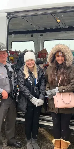 c5e462_f398c51969cb492fa8a6ad08404d7dc4mv2