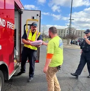 c5e462_2c79628d15ab4f858dea10aa095573a5mv2