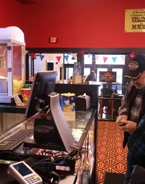 c5e462_780e3846586a4d9f99a5c4746063b2a1mv2