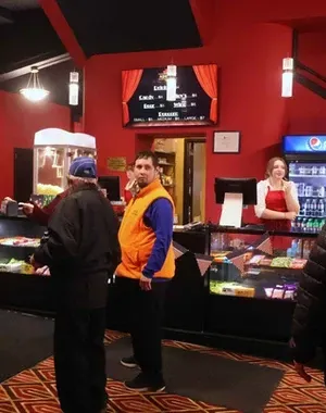 c5e462_b20f836cc1a9403fb1bae67b01582231mv2