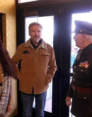 c5e462_eb5b760480ee49f69a0e778f4e38bad0mv2