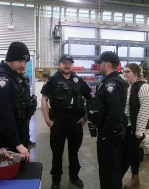 c5e462_3cf3b7478cda4c0bafe3dd57df38e740mv2