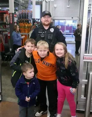 c5e462_3d8299905b094df3a758eb4df519341cmv2