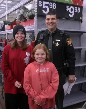 c5e462_41b06f9046fc4ff59d925400d4fb2169mv2