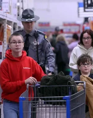 c5e462_9604437898c6437186d26b55a4536e81mv2