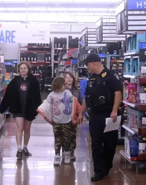 c5e462_9f0cedf1561944db8e8e9c354b392f17mv2