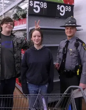 c5e462_d2c09b86a94c44d49b841f22f8112207mv2