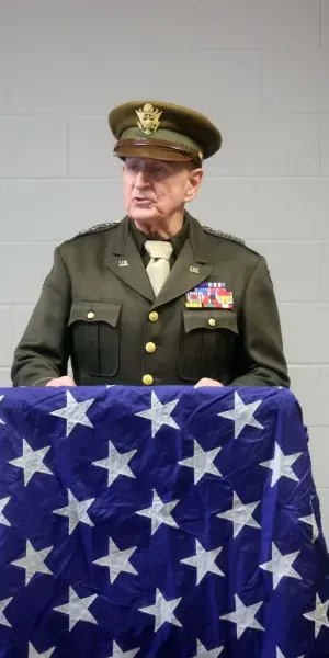 c5e462_e3c5659cf411466f8dcc09b44697f408mv2