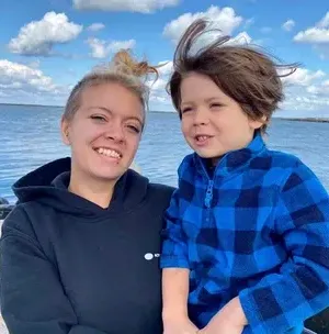 c5e462_34164d8b888a4b348297becd8f466f96mv2