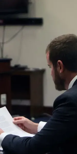 c5e462_33bad2744a314b08a7e32a6eefa05727mv2