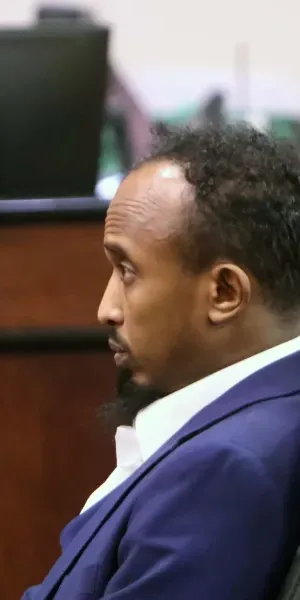 c5e462_7d22273e2a5a4842abfe5fdc9076db76mv2