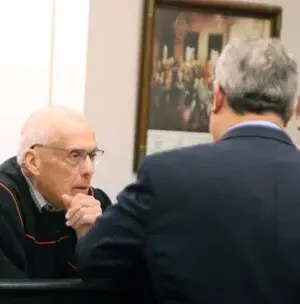 c5e462_c8b438e10dbf4f42bc893a0151594ac7mv2