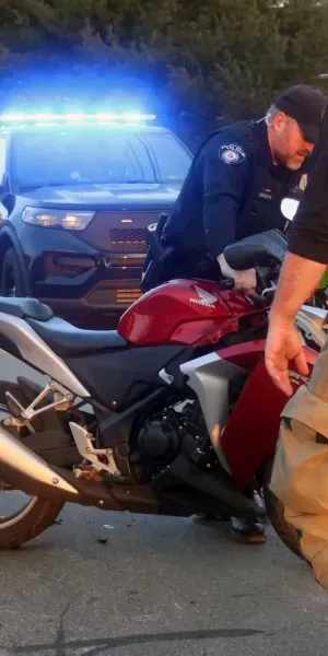 c5e462_935f6379f6b0440780314141f28c3871mv2