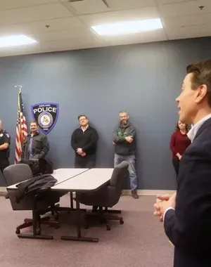 c5e462_eaa83f01eb814d0e9a01f4a218fa191cmv2