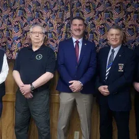 c5e462_3ad73a9db4a64a2f94d73b4b0b8e3378mv2