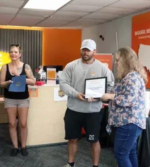 c5e462_39a454f142bb4c1da86ba0d94986616dmv2