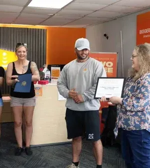 c5e462_b6c6e2ca46354c06985735d5b38c2fb5mv2