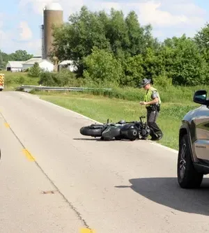 c5e462_03d47751c078435b9e1b5812eb240efemv2