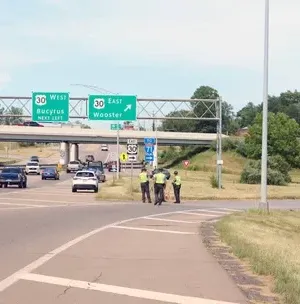 c5e462_66c489c855134cec92edd3f78027f436mv2